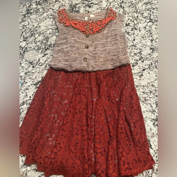 Red and violet lace skirt. Matching cardigan sold separately.​ - Picture 3 of 4